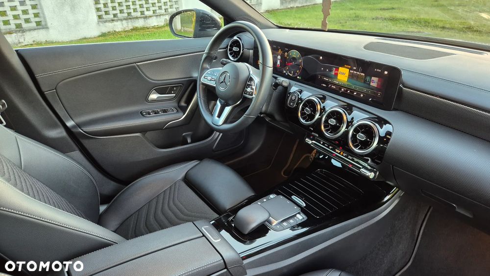 Mercedes-Benz CLA 2023