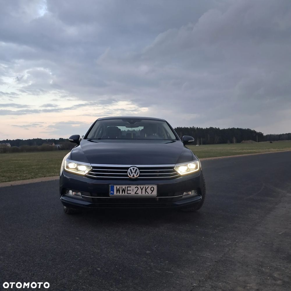 Volkswagen Passat 1.8 TSI BMT Comfortline - 4