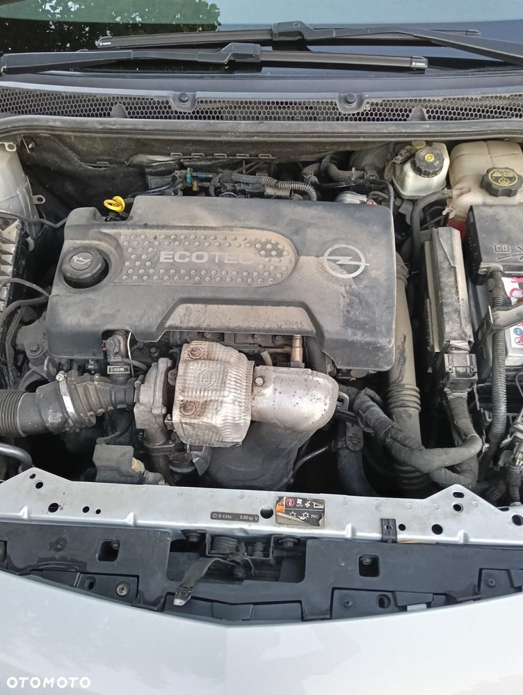 Opel Astra 1.6 CDTI Enjoy - 12