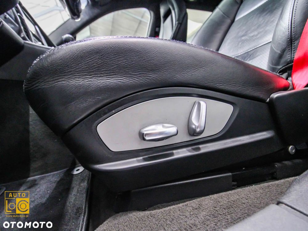 Porsche Panamera Platinum Edition - 30