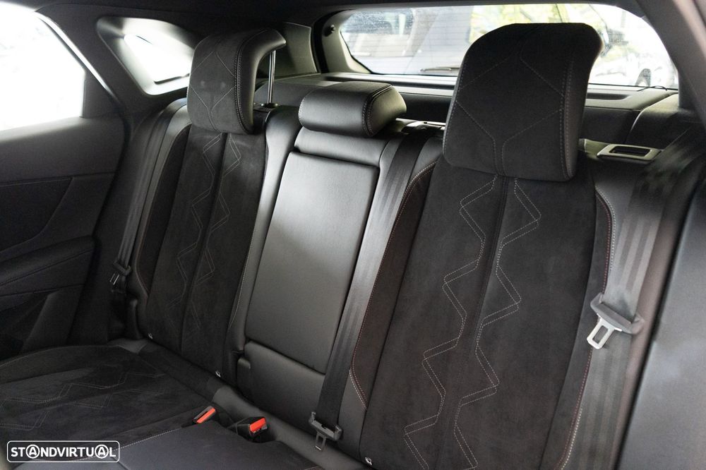 DS DS7 Crossback E-Tense Performance Line EAT8 - 10