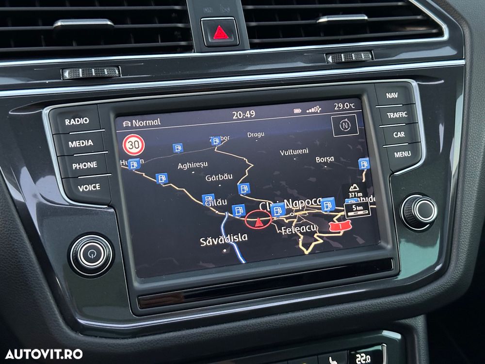 Volkswagen Tiguan 2.0 TDI 4Mot DSG Highline - 8