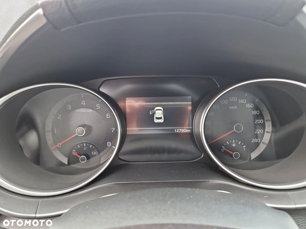 Kia XCeed 1.5 T-GDI M DCT - 16