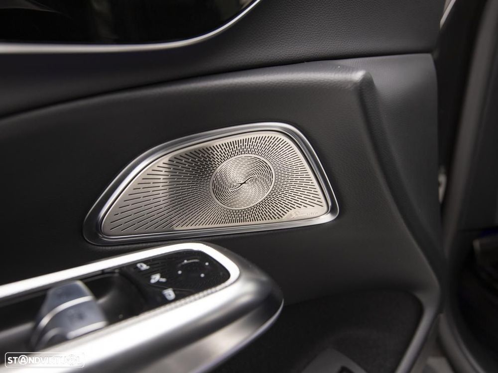 Mercedes-Benz E 300 de - 34