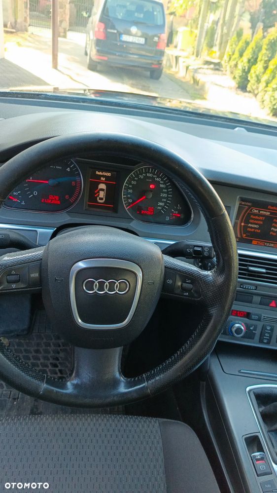 Audi A6 Avant - 4