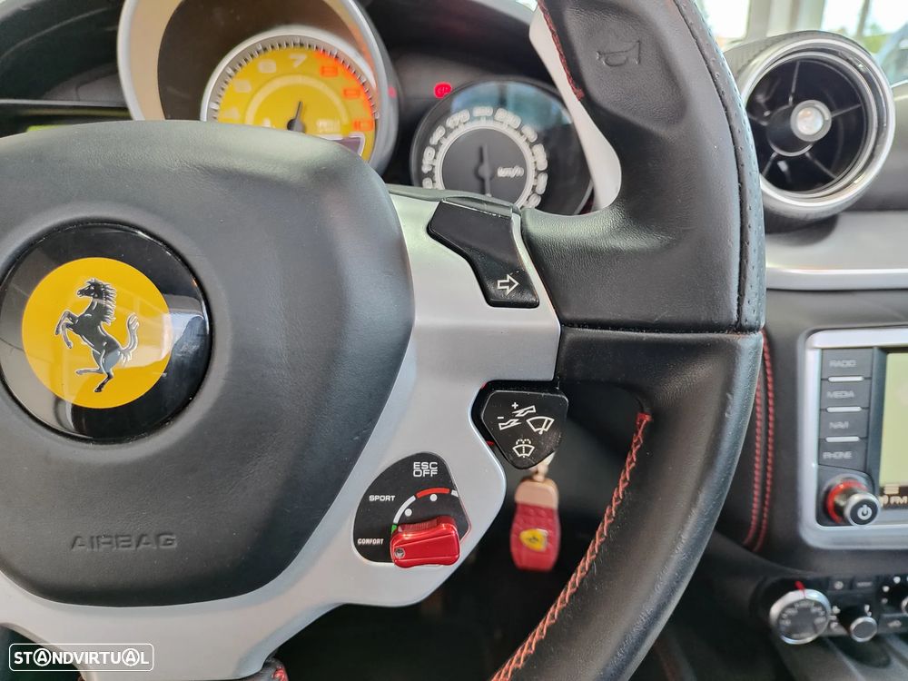 Ferrari California T Hele - 40