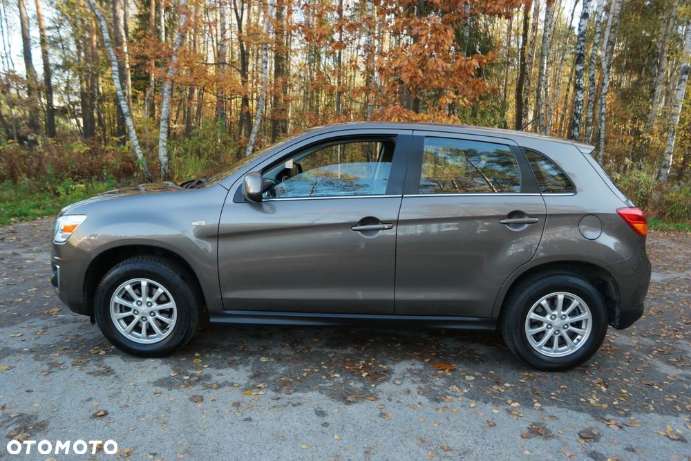 Mitsubishi ASX - 9