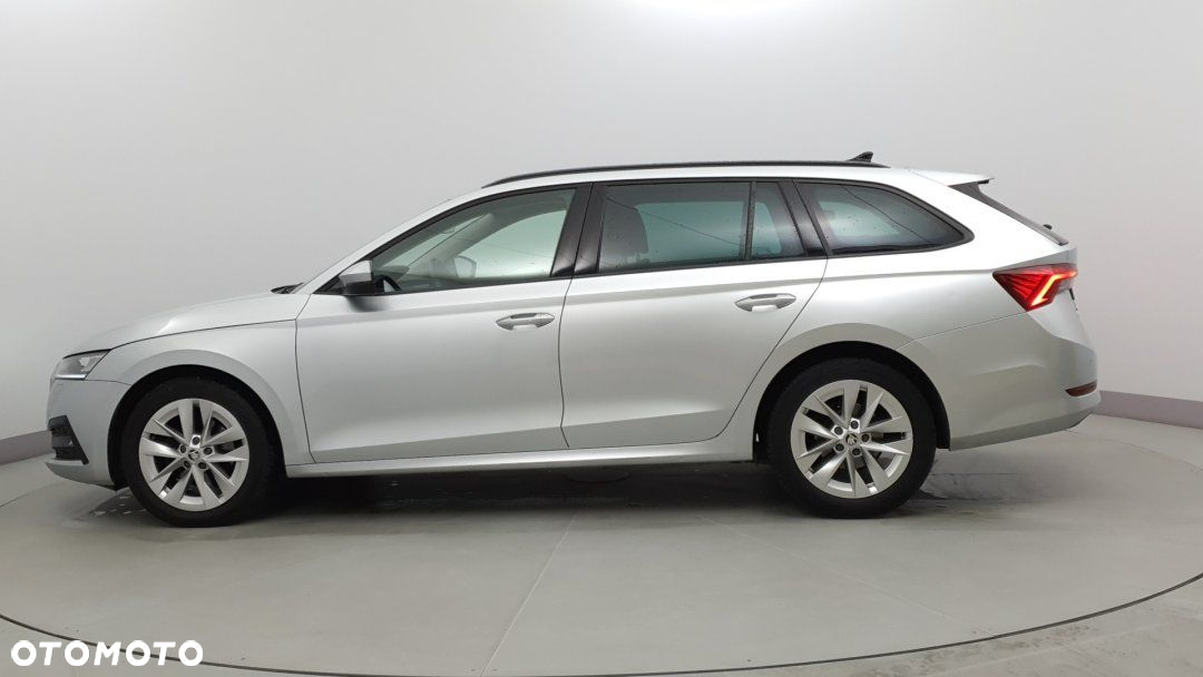 Skoda Octavia - 4