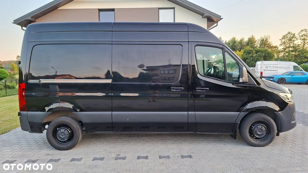 Mercedes-Benz Sprinter - 6