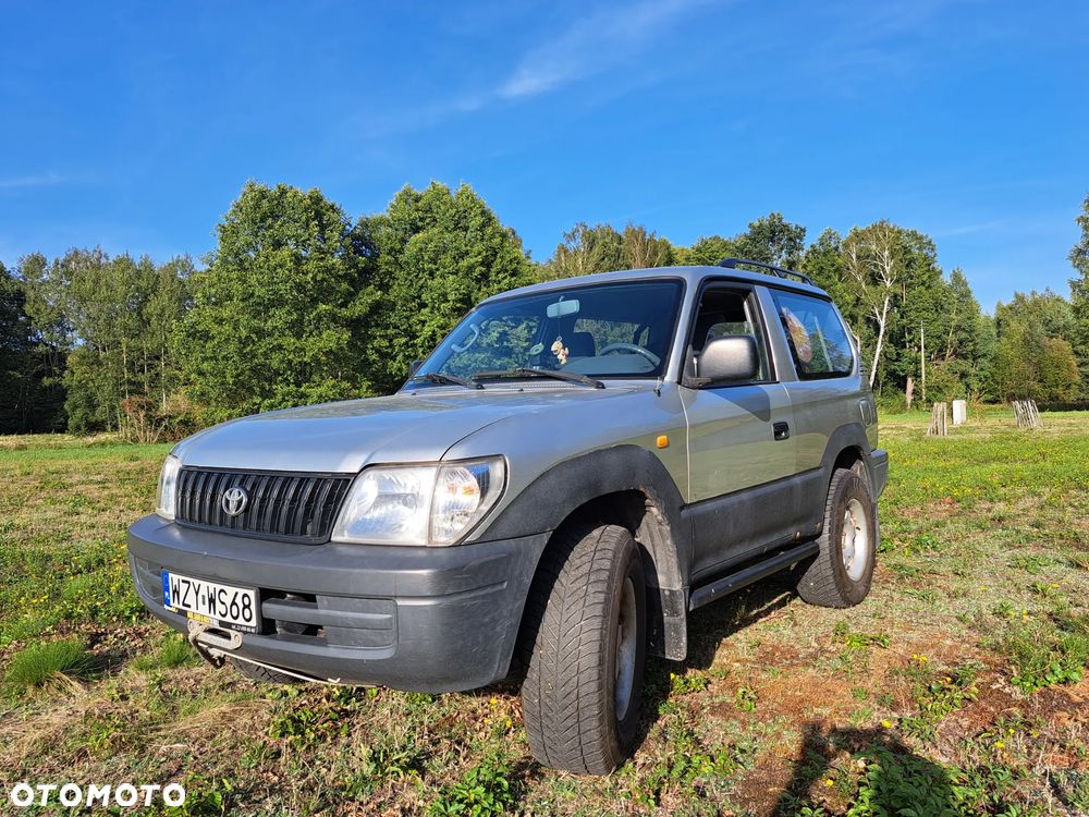 Toyota Land Cruiser - 1