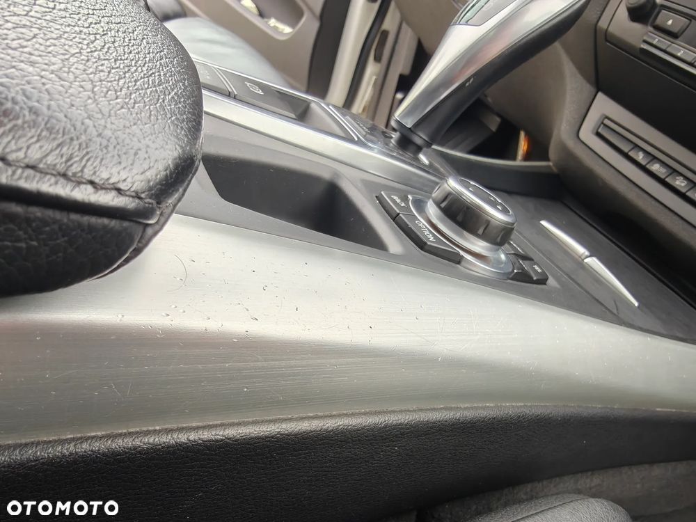 BMW X5 xDrive40d - 30