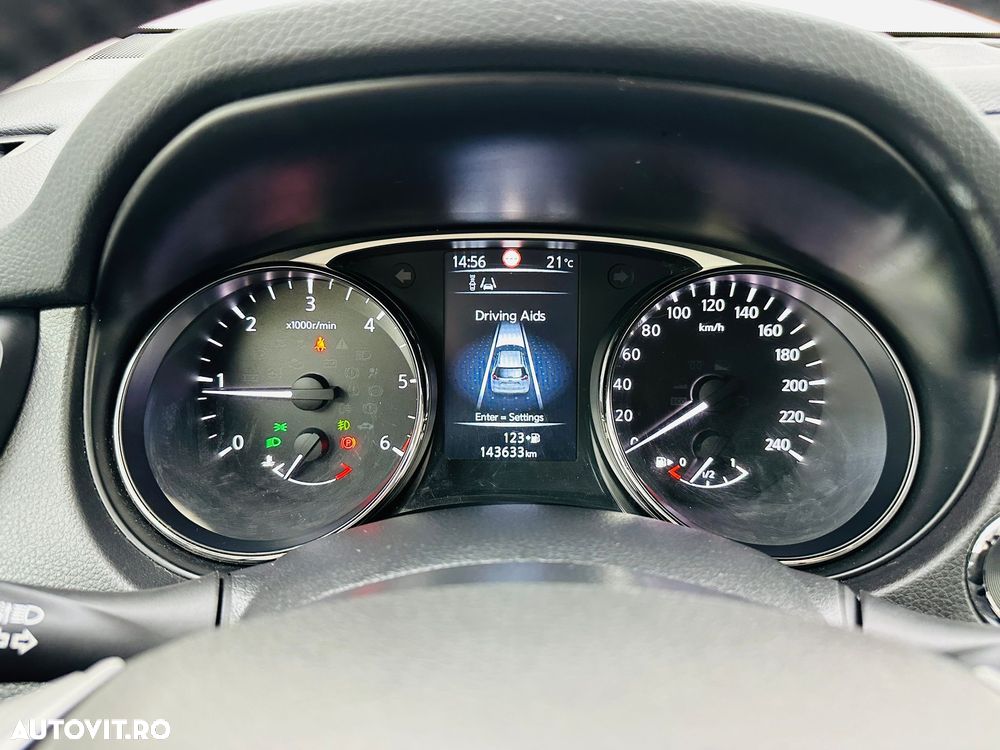 Nissan X-Trail - 39