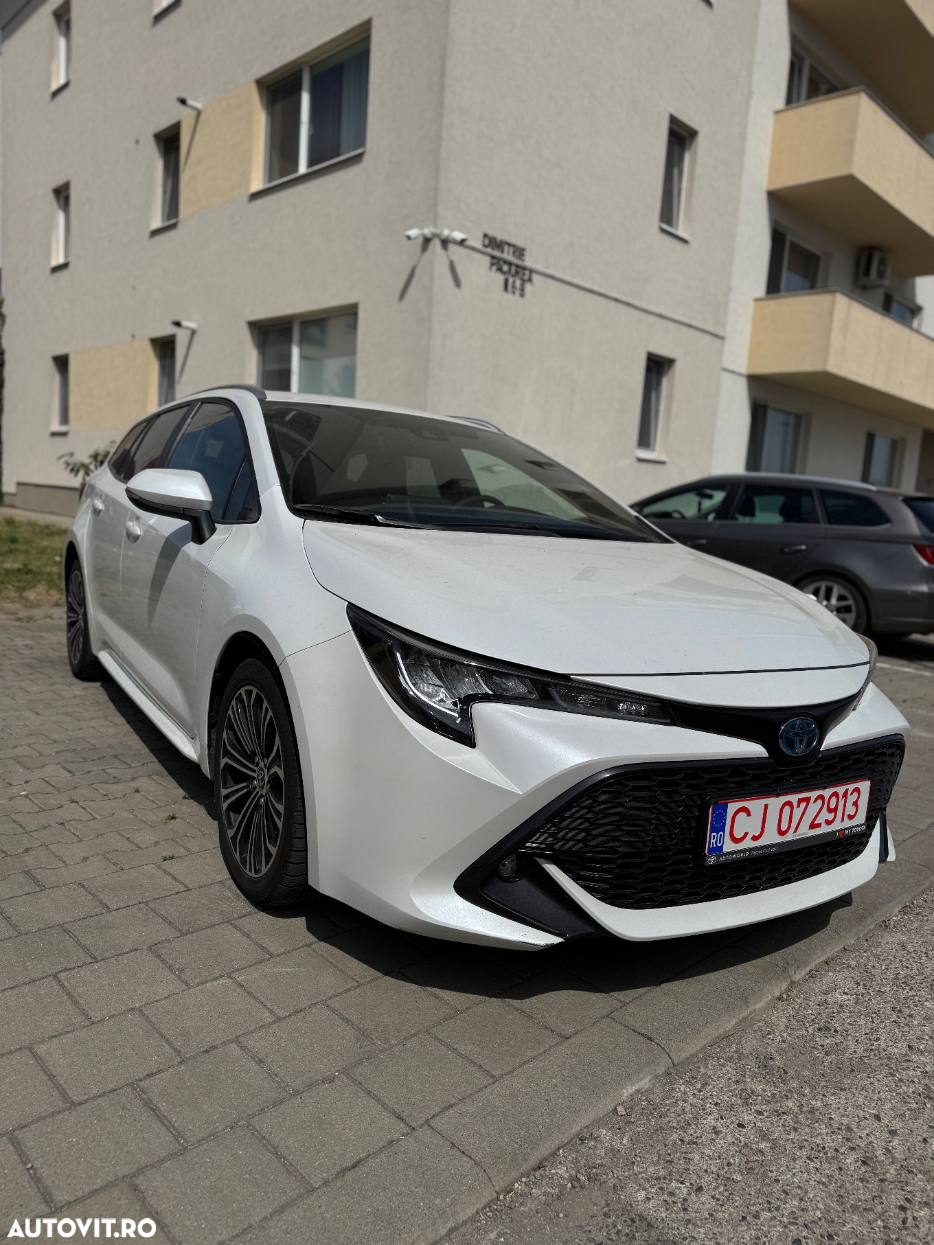 Toyota Corolla 1.8 HSD Business - 5