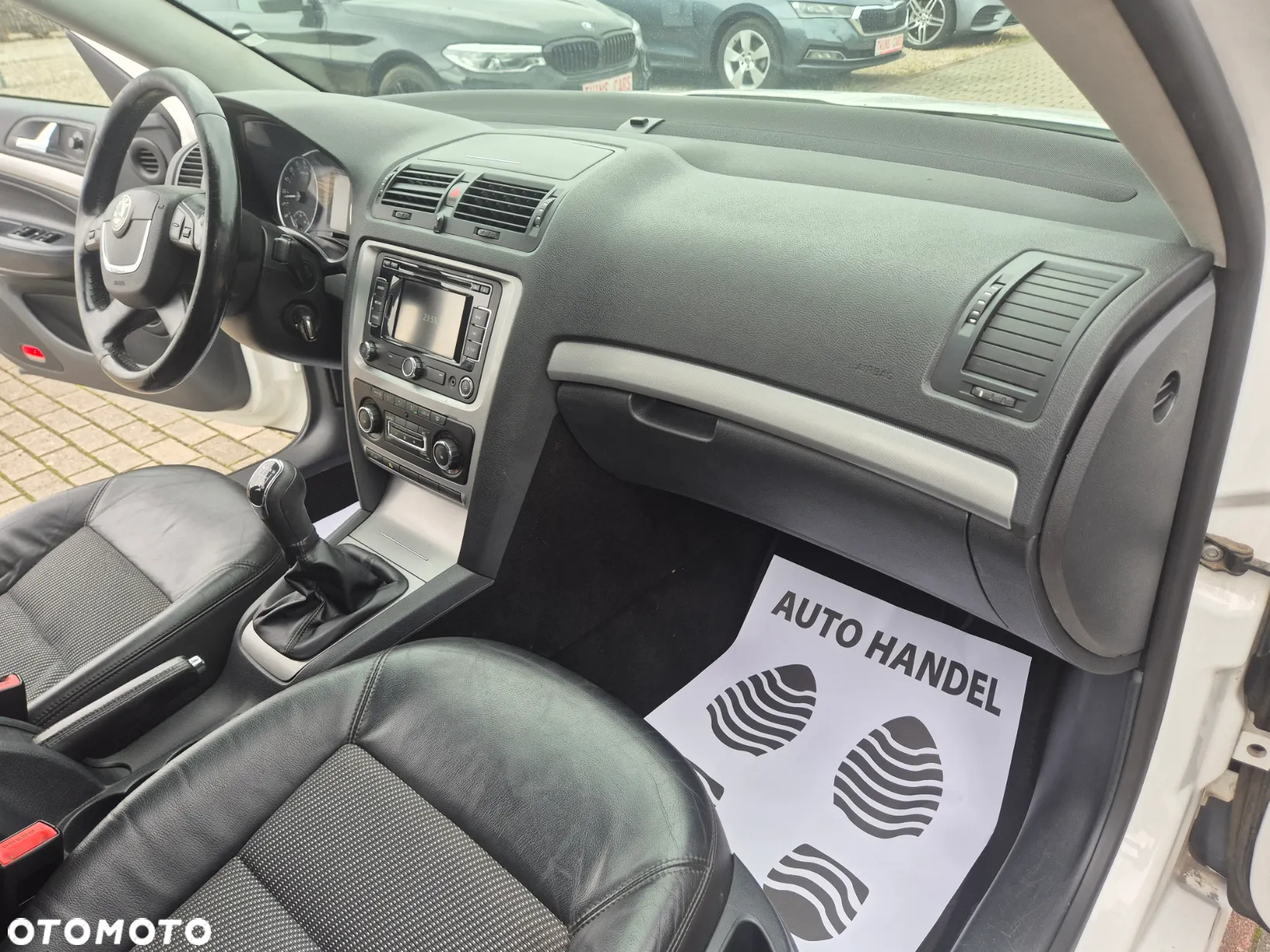 Skoda Octavia 2.0 TDI DPF Ambition - 15