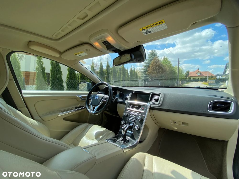 Volvo S60 - 11