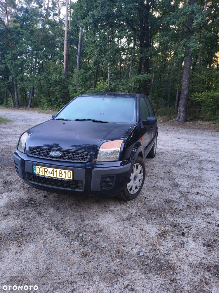 Ford Fusion - 1