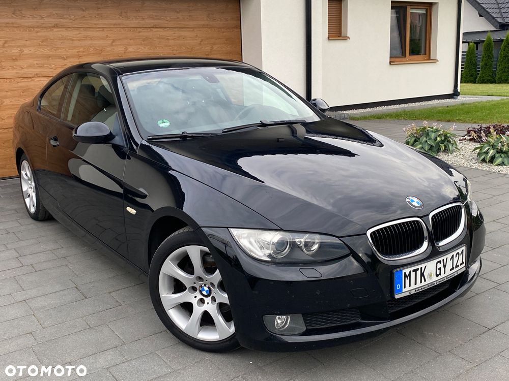 BMW Seria 3 320i Edition Exclusive - 1