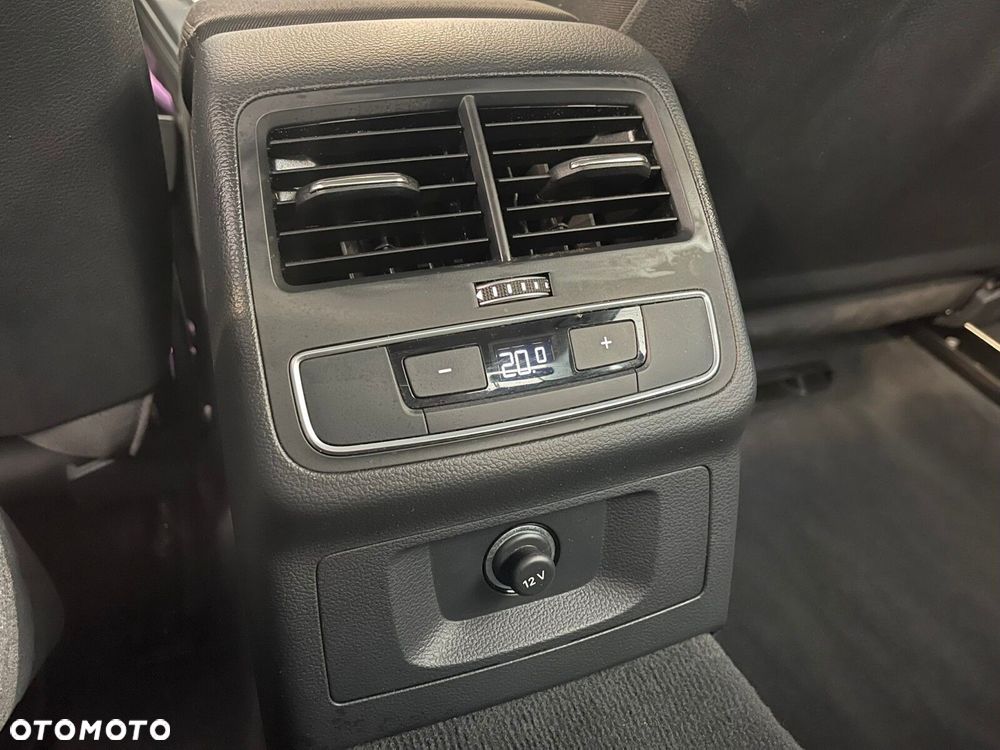 Audi A4 Limousine 35 TFSI mHEV S tronic - 28