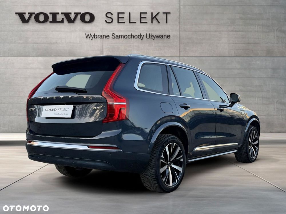 Volvo XC 90 - 8
