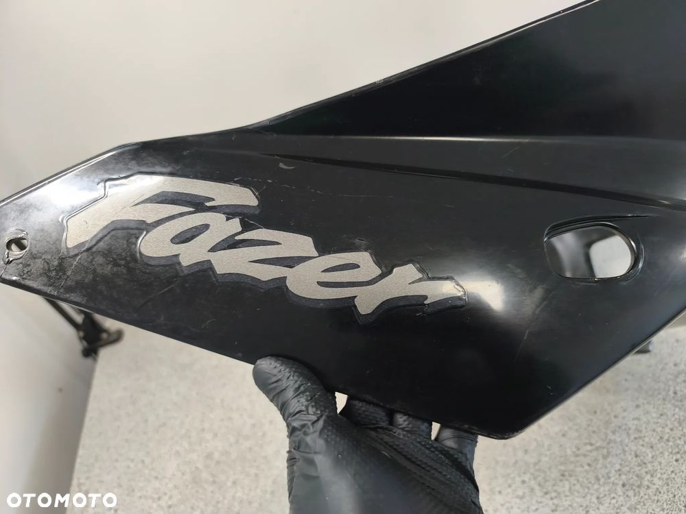 Czacha, czasza, owiewka przód, osłona lampy Yamaha FZS 600 FZS600 Fazer 600 - 17