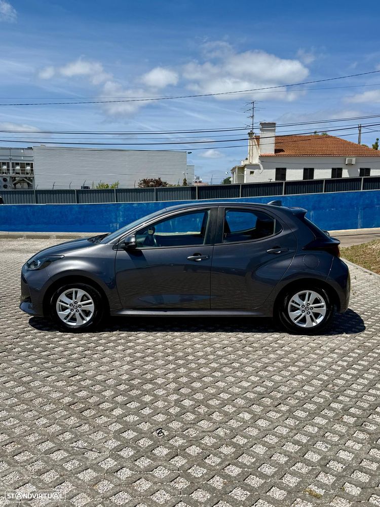Toyota Yaris 1.5 HDF Comfort Plus - 4