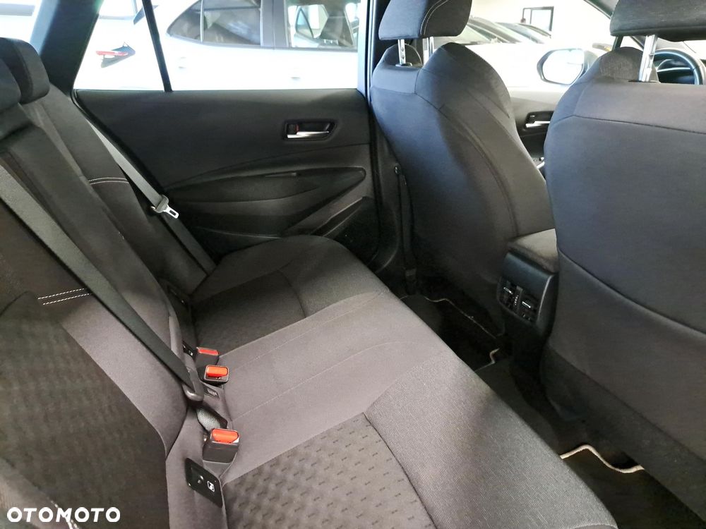 Toyota Corolla 1.8 Hybrid Comfort - 10