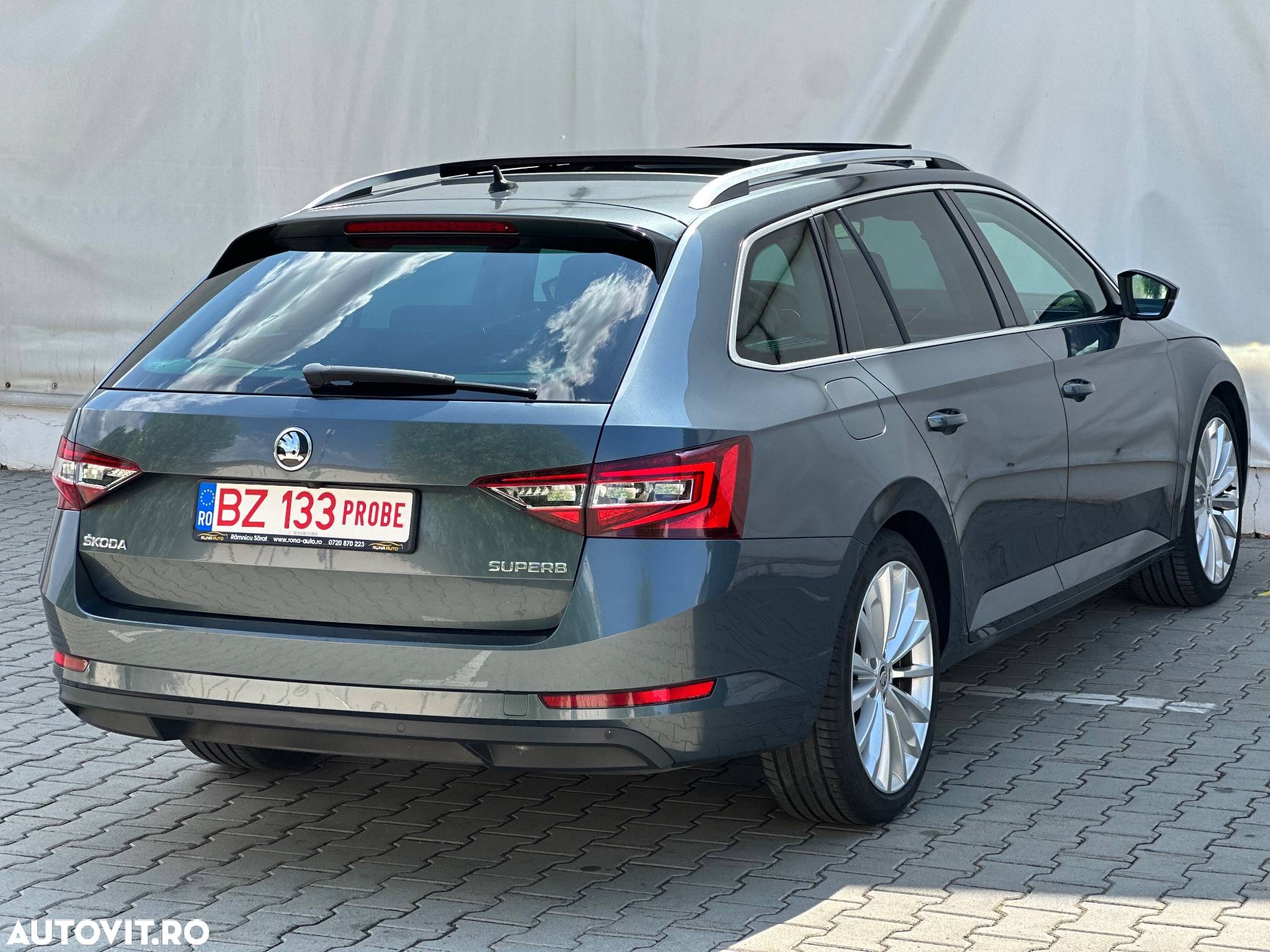 Skoda Superb 2.0 TDI DSG Style - 12
