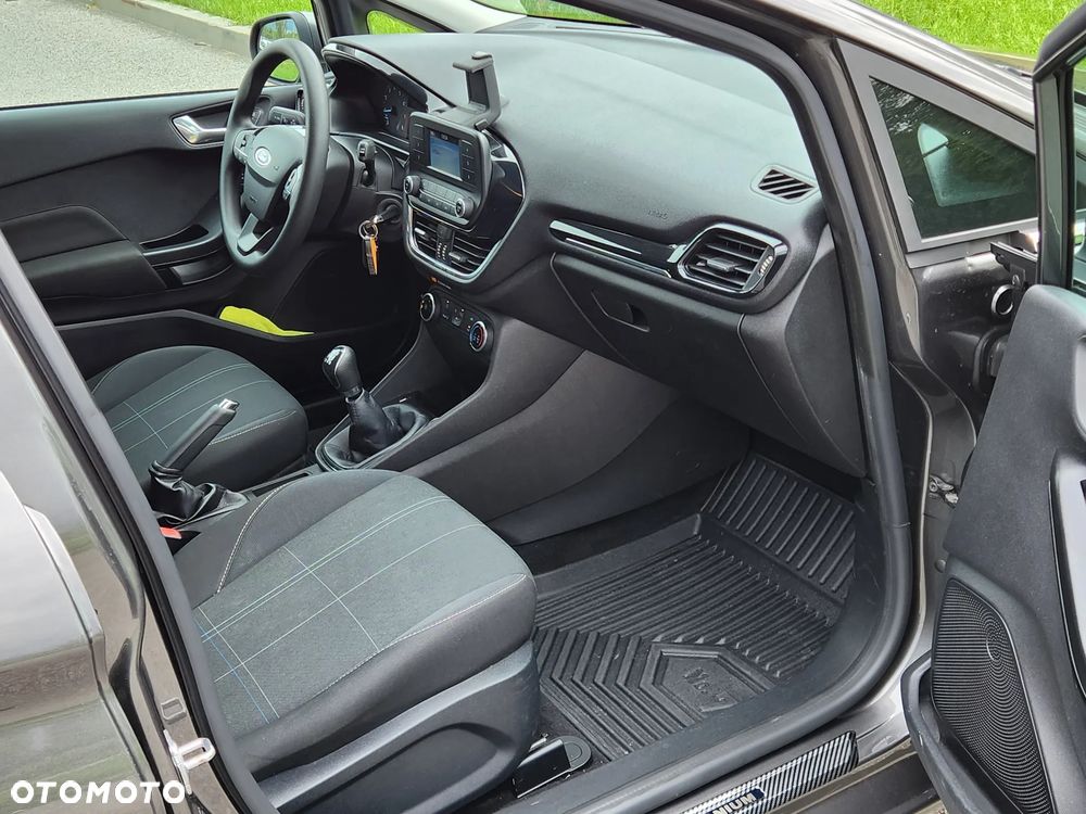 Ford Fiesta 1.1 S&S TREND - 30