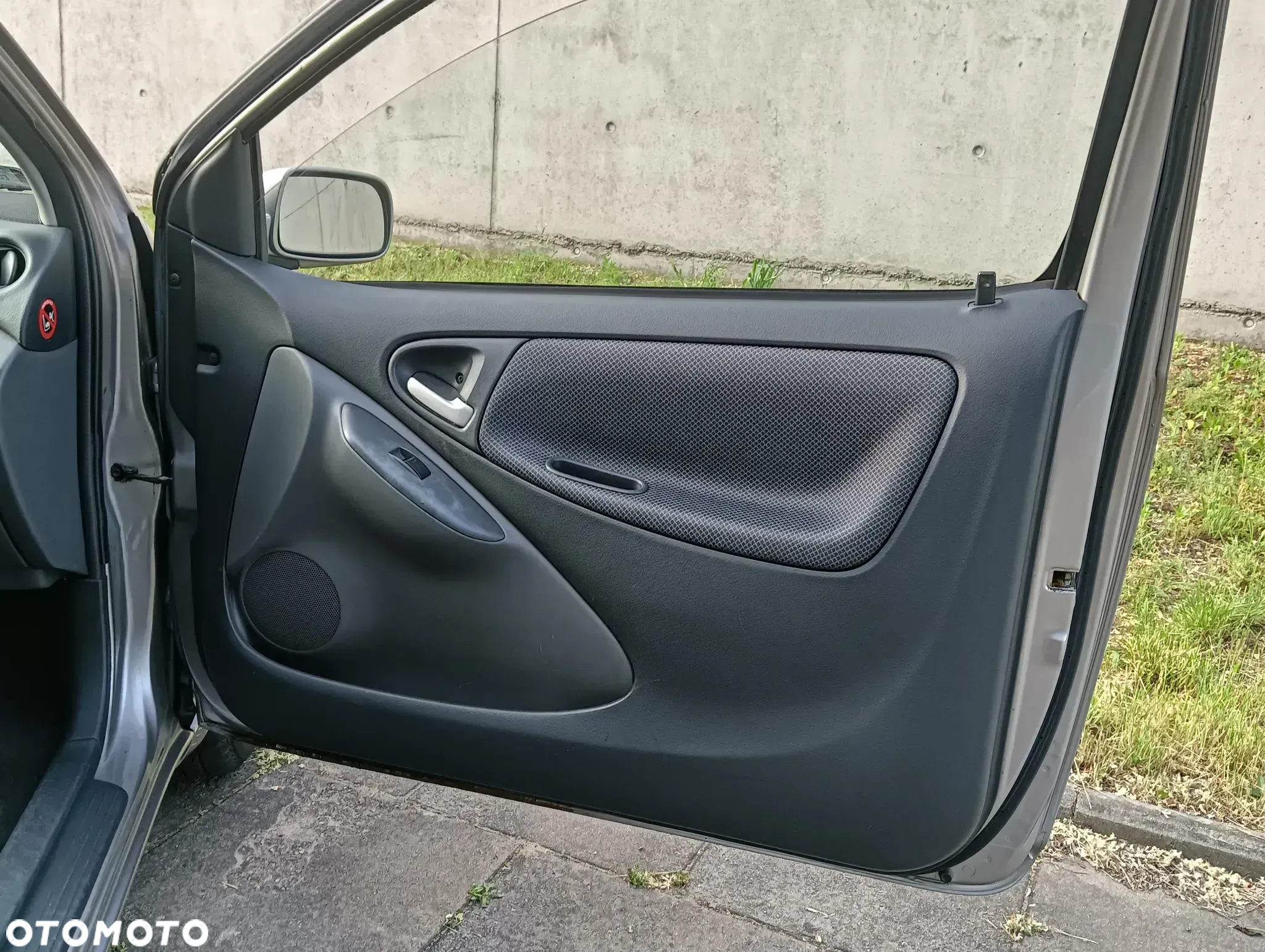 Toyota Yaris 1.4 D-4D - 14
