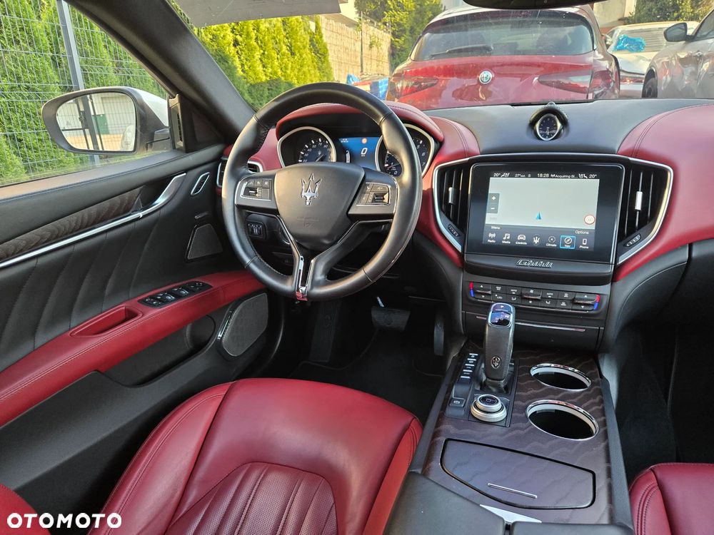 Maserati Ghibli S Q4 Granlusso - 30