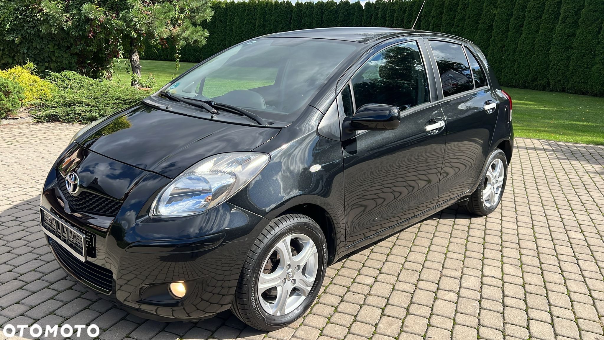 Toyota Yaris - 1