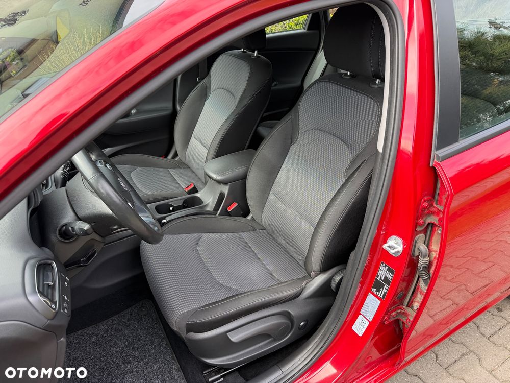 Hyundai i30 1.4 Premium - 22