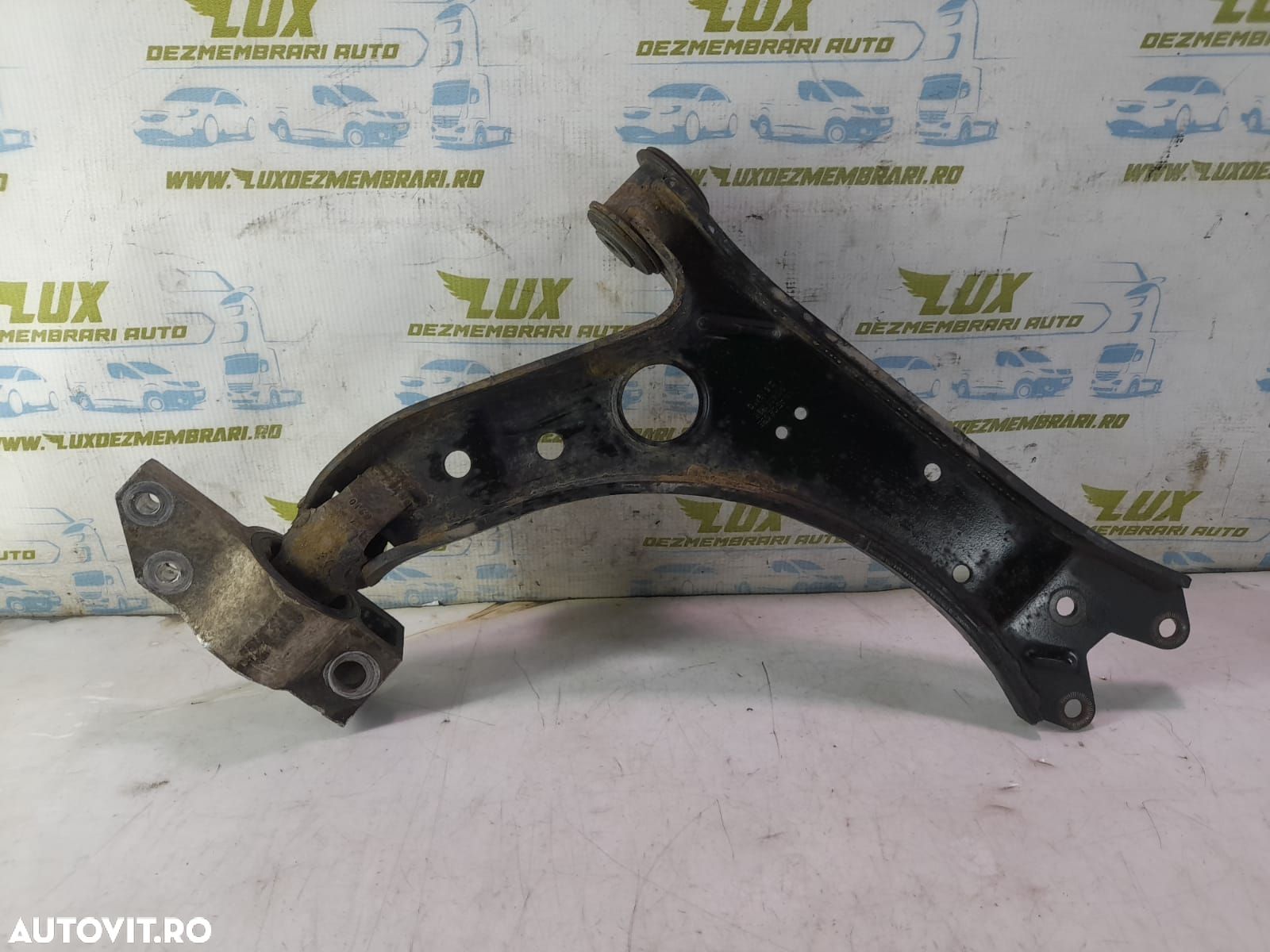 Brat suspensie stanga fata 1k0407189e 1.6 tdi CAYC Volkswagen VW Golf - 1