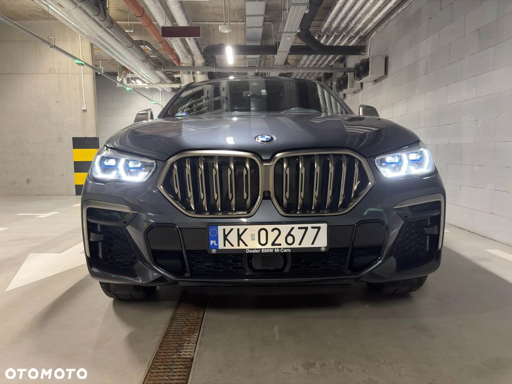 BMW X6 M50i - 9