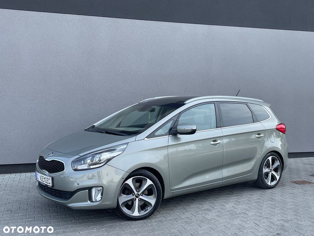 Kia Carens - 9