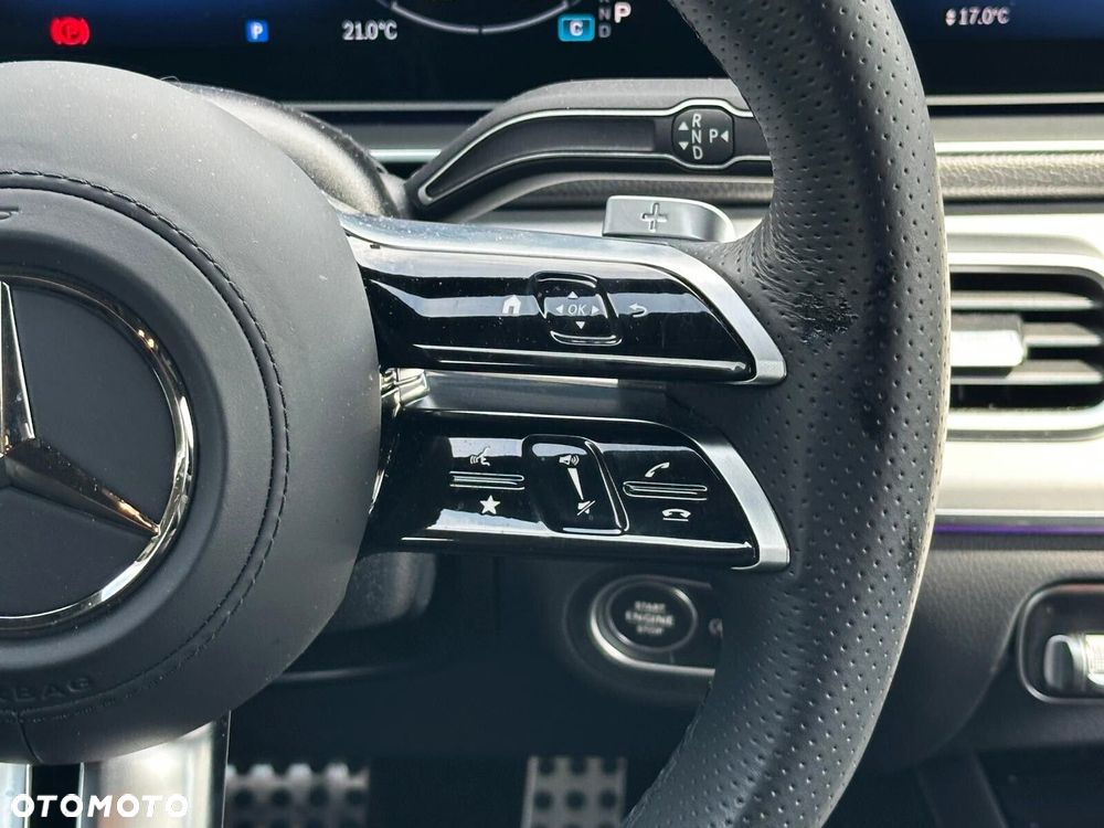 Mercedes-Benz GLE - 12