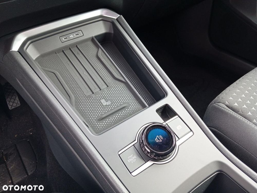 Volkswagen T-Roc - 20