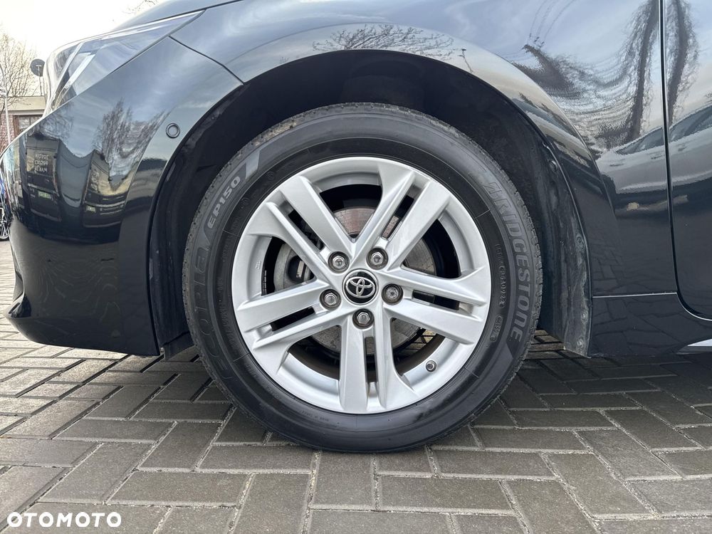 Toyota Corolla 1.8 Hybrid Comfort - 28