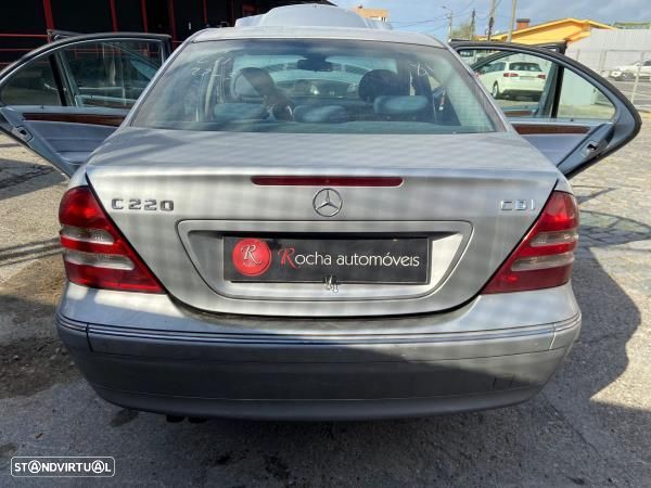 Para Peças Mercedes-Benz C-Class (W203) - 4