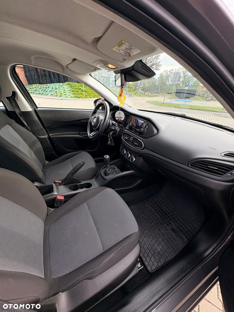 Fiat Tipo 1.0 T3 - 14