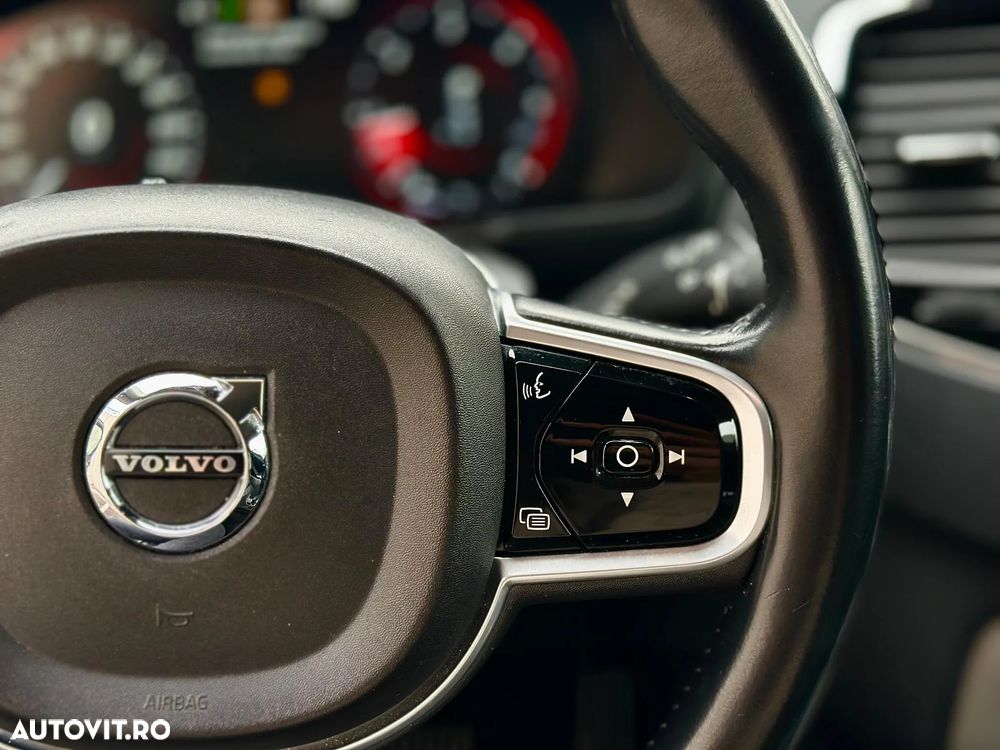 Volvo XC 90 D5 AWD Inscription - 8