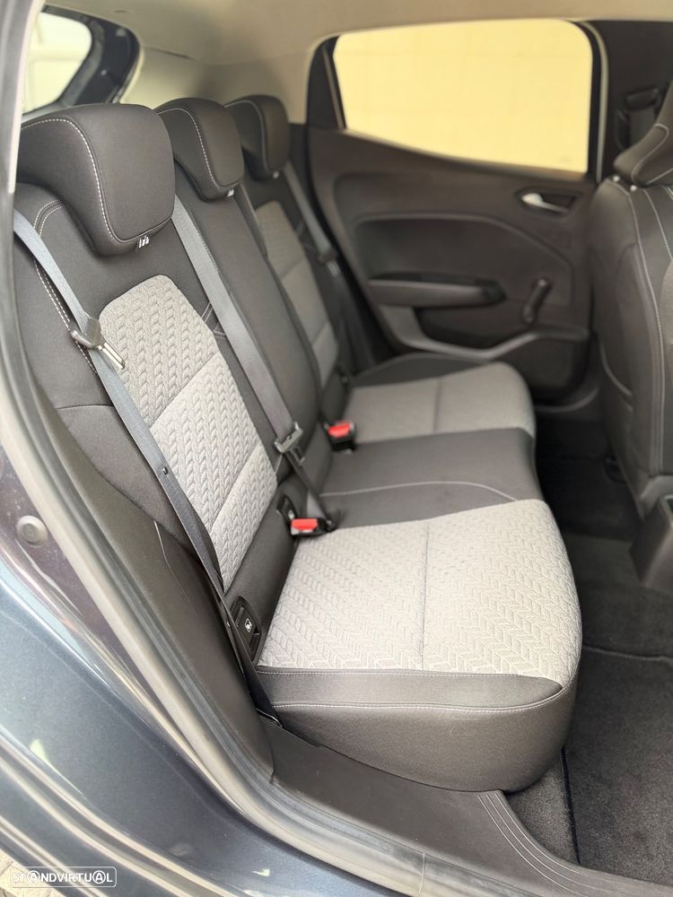 Renault Clio 1.5 Blue dCi Limited - 12