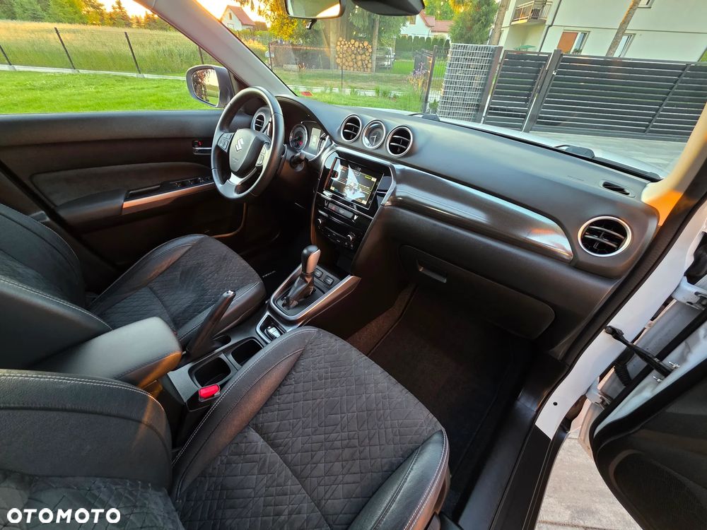 Suzuki Vitara 1.4 Boosterjet Premium 2WD - 22