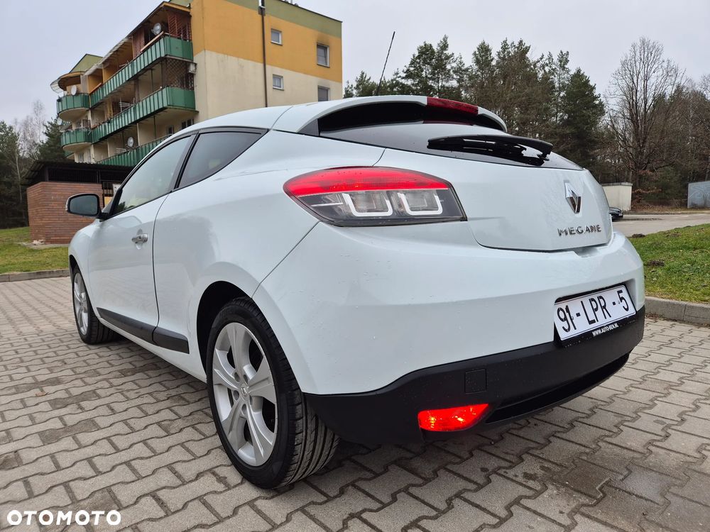 Renault Megane 1.6 16V 110 Dynamique - 22