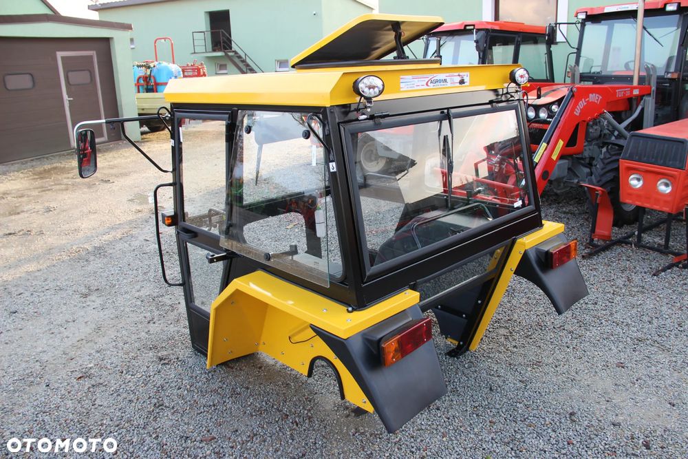 Kabina ciągnikowa kabiny C360 C-360 Naglak Elegant Ral 1003 z błotnikami - 5