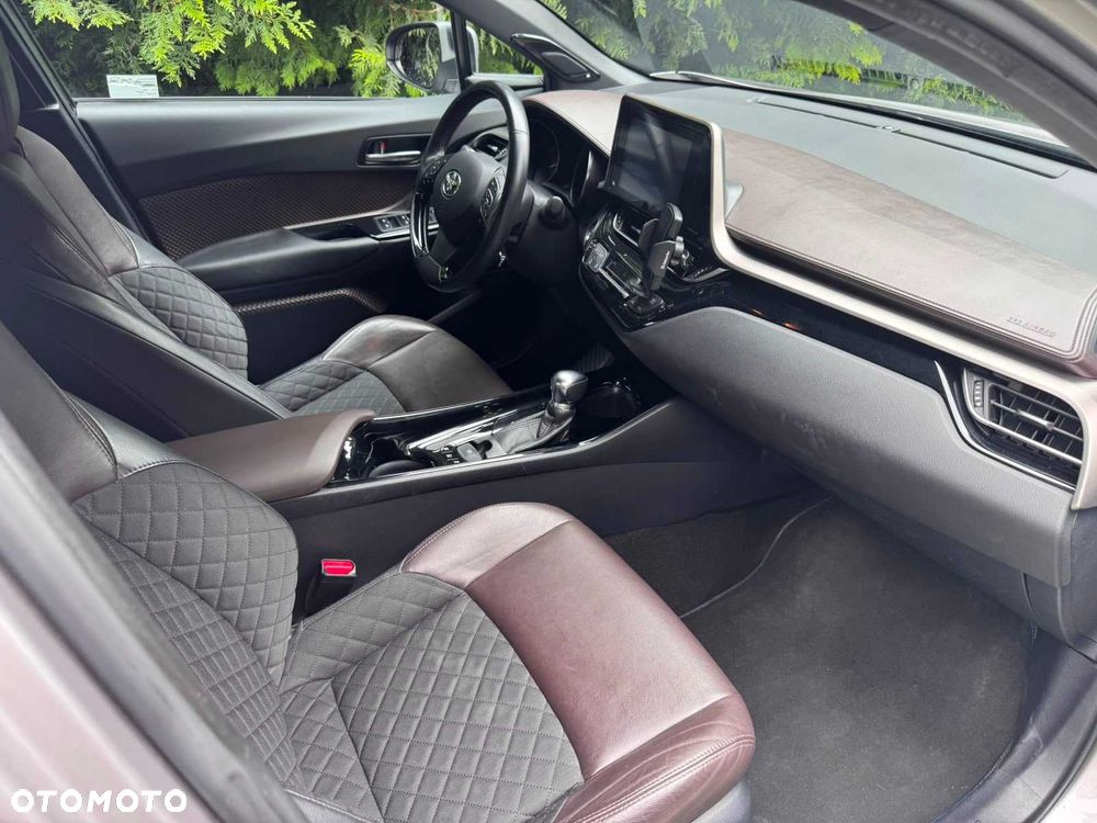Toyota C-HR - 8