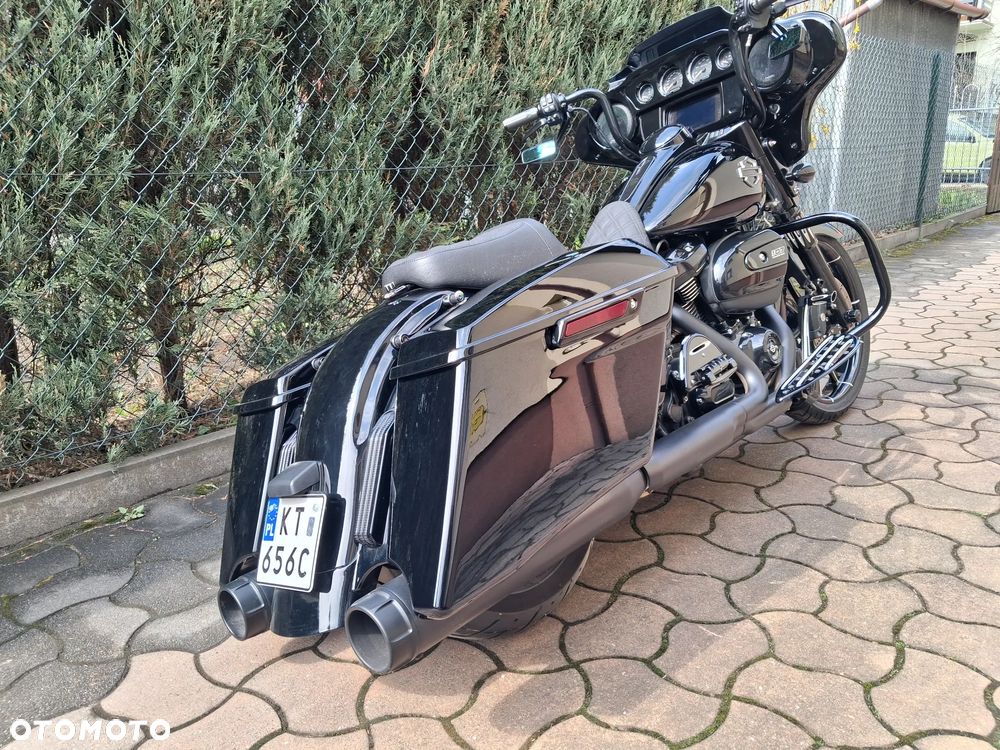 Harley-Davidson Touring Street Glide - 8