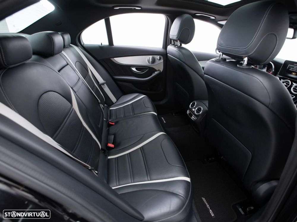Mercedes-Benz C 63 AMG S - 13
