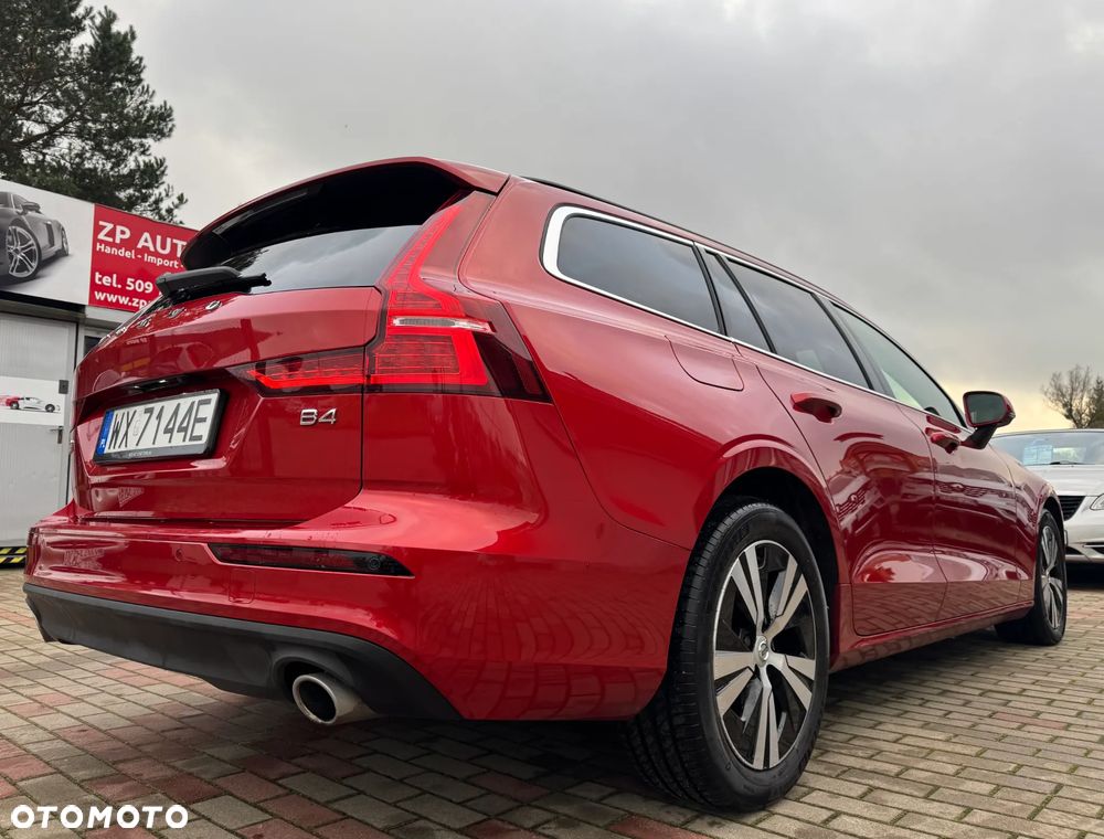 Volvo V60 B4 D Momentum Pro - 7