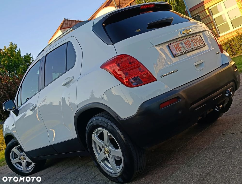 Chevrolet Trax 1.6 LS - 16